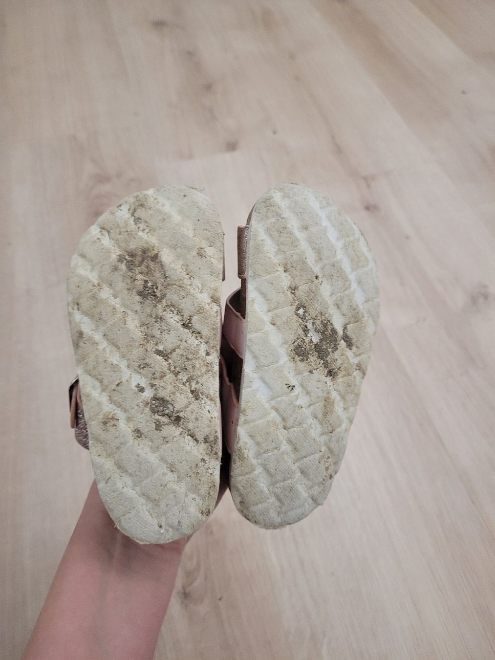 Scarpe per ragazze: Gartenschuhe Grösse 27 – Usato da Lupsingen venduto da sta_wgg5 5