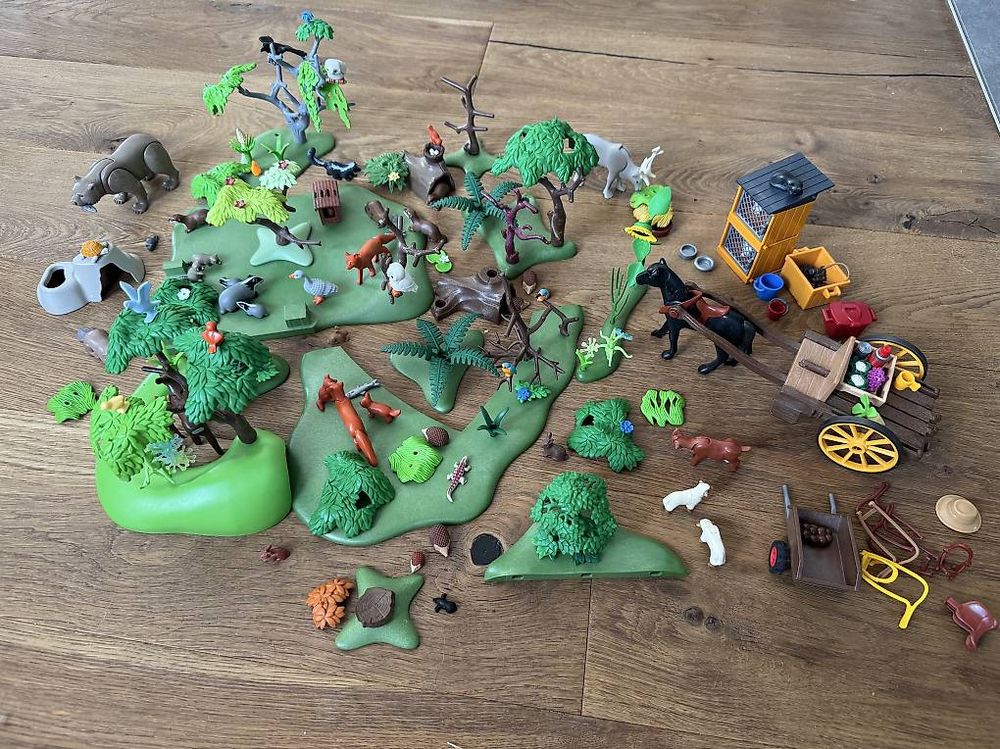 Playmobil Jouets: Lot de Playmobil sur le thème de la forêt – D'occasion à Nyon par Edelweiss_88