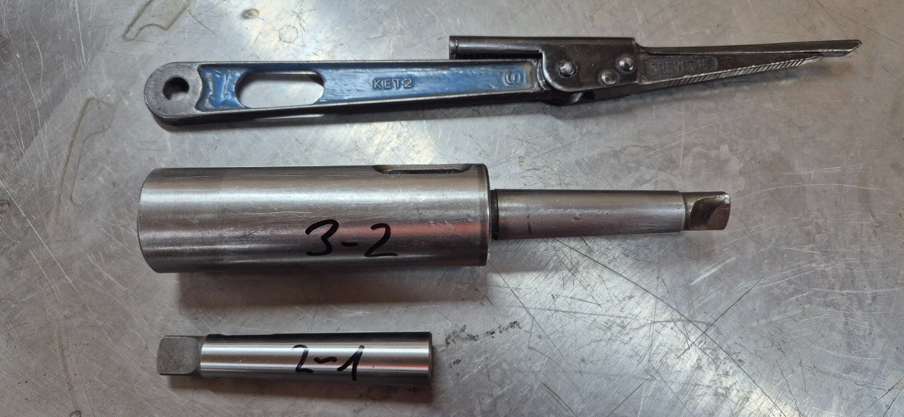Flott Trapani: Ständerbohrmaschine Flott SB23L MK2 – Difettoso da Egg SZ venduto da Bko1 4