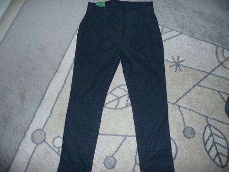 Neue Hose in Manchester in blau Benetton