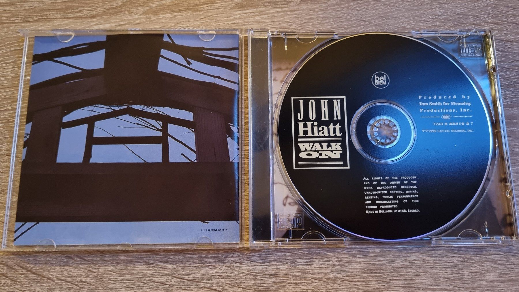 CDs: John Hiatt - Walk on – Gebraucht aus Hagenbuch ZH von lecterr55 1