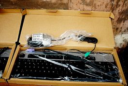 Keyboard mit Maus  Verkaufe ein Keyboard mit Maus.