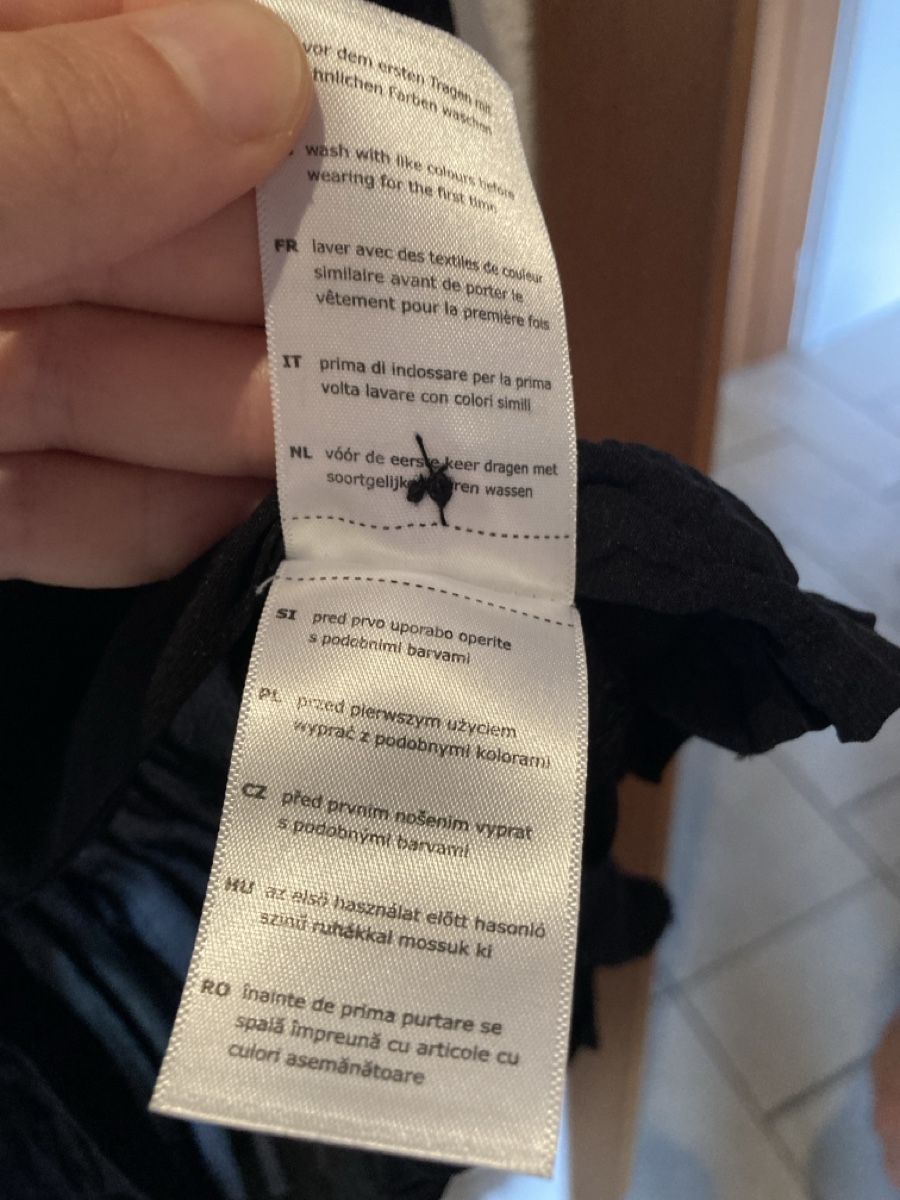 C&A Camicette: Schwarze Bluse  – Usato da Urtenen-Schönbühl venduto da alessibas 3