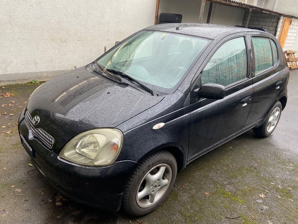 Toyota Yaris 1.0