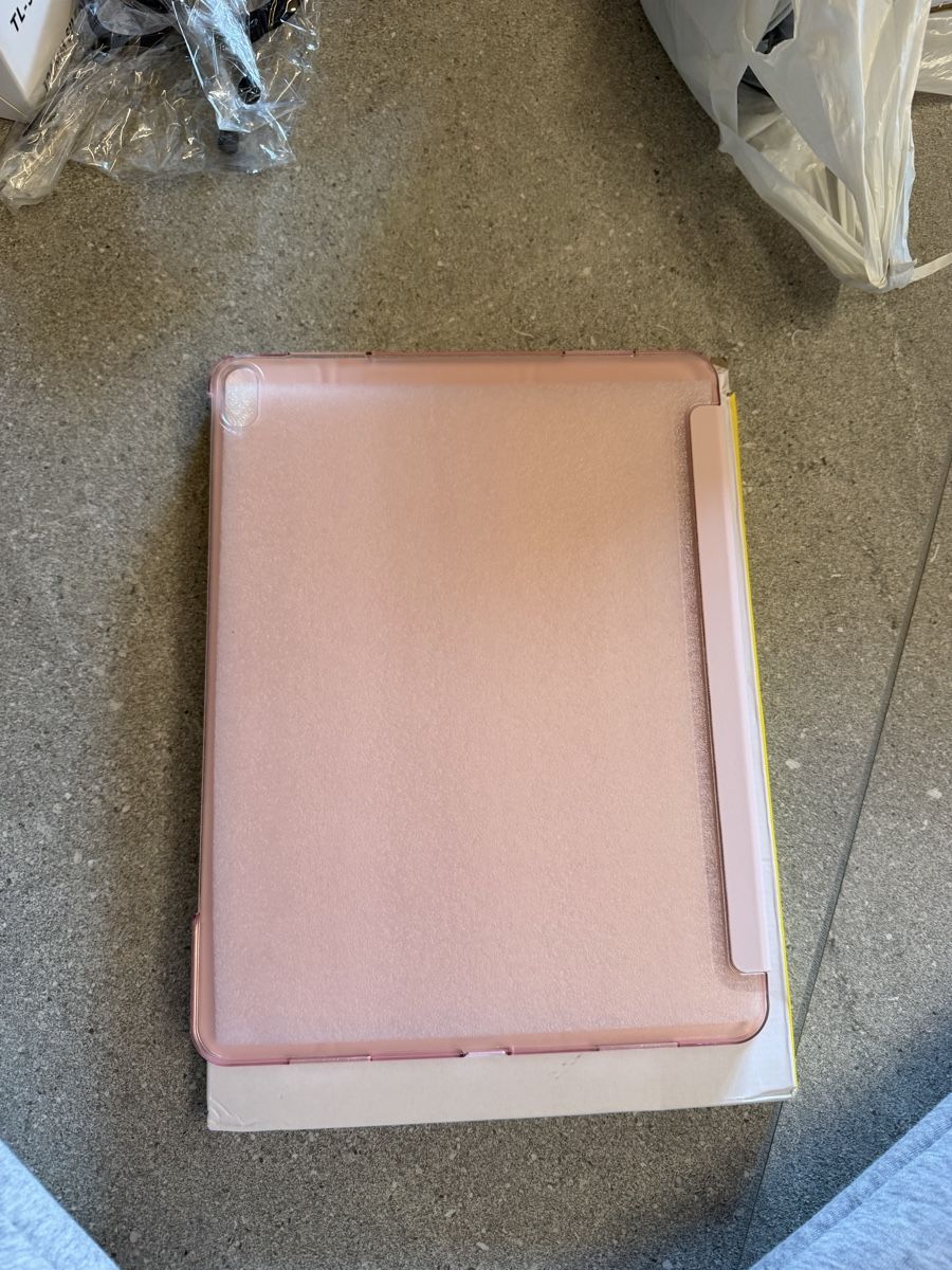 Covers & Taschen: Ipad Air 13 Hülle – Neu (gemäss Beschreibung) aus Güttingen von JeffreyGucc 5