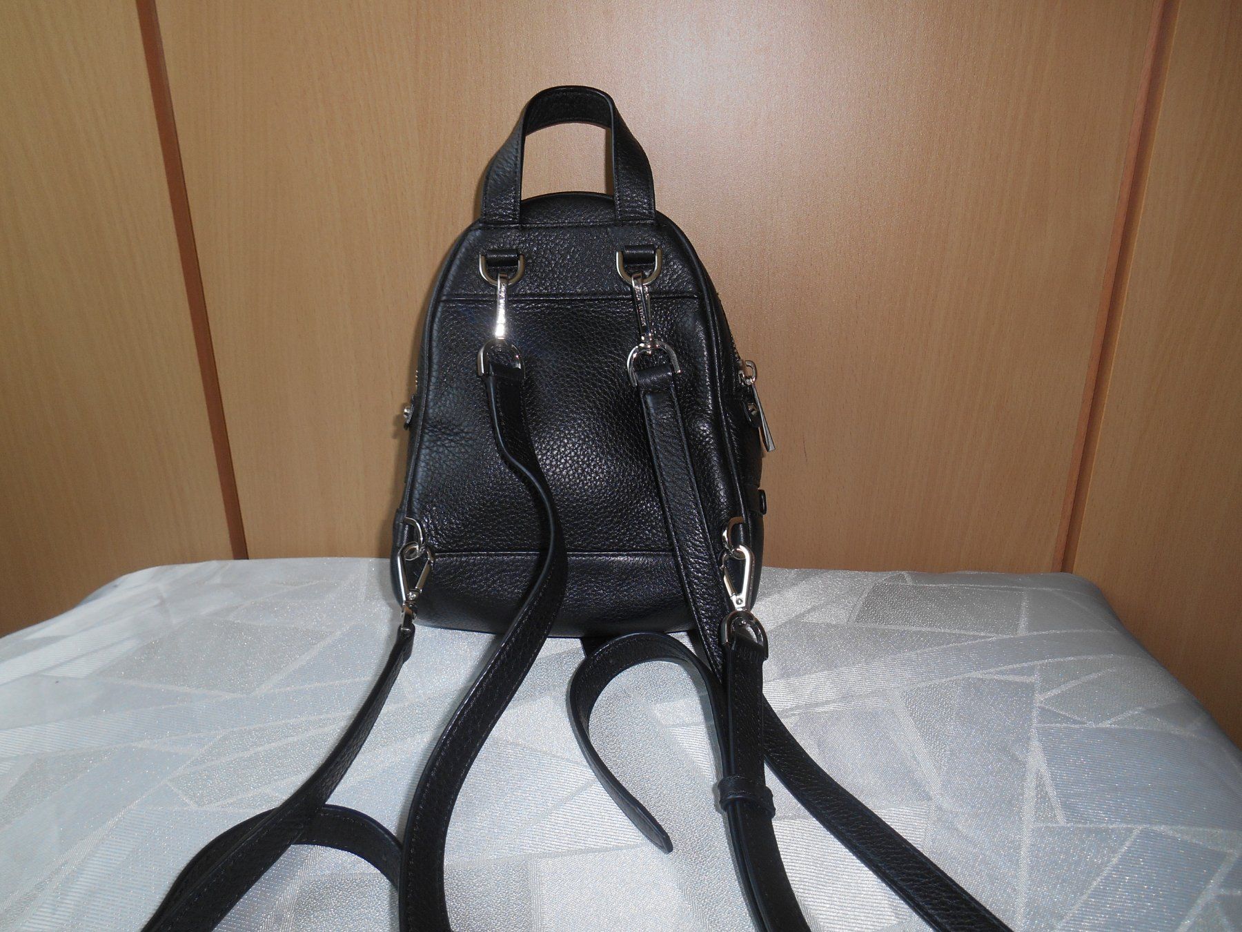Michael Kors Rucksäcke: Michael Kors Leder Rucksack – Gebraucht aus Basel von chien008 3