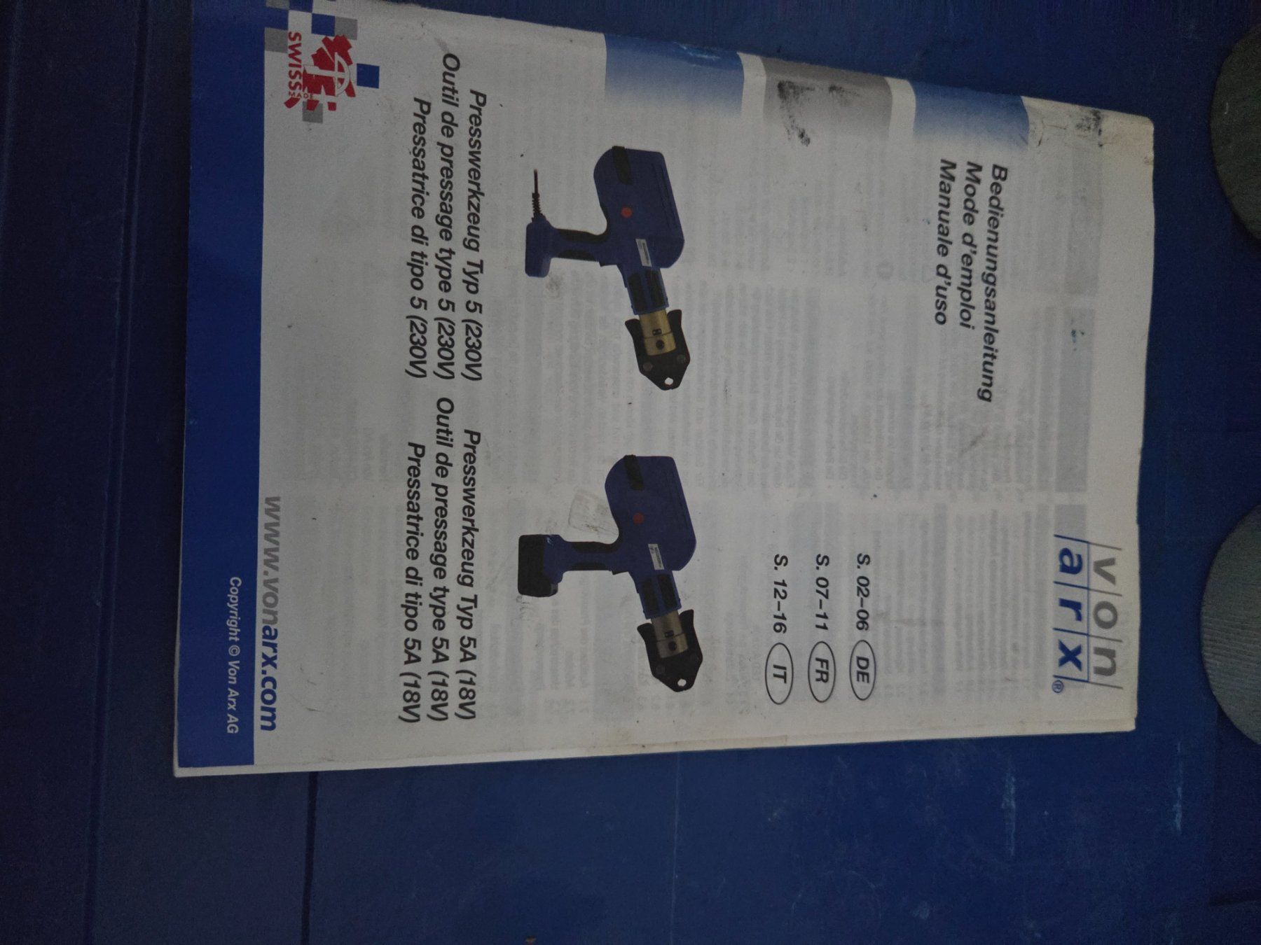 Tutti gli attrezzi: Presswerkzeug Typ 5 230V RN – Usato da Itingen venduto da XIII01 3