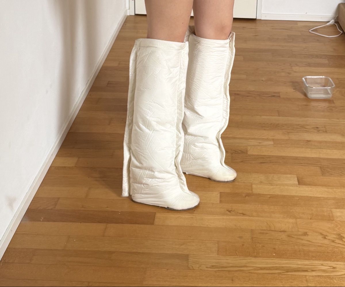 Maison Margiela Scarpe da donna: Maison Margiela MM6 Pillow boots – Usato da Mellingen venduto da arf_5656 1