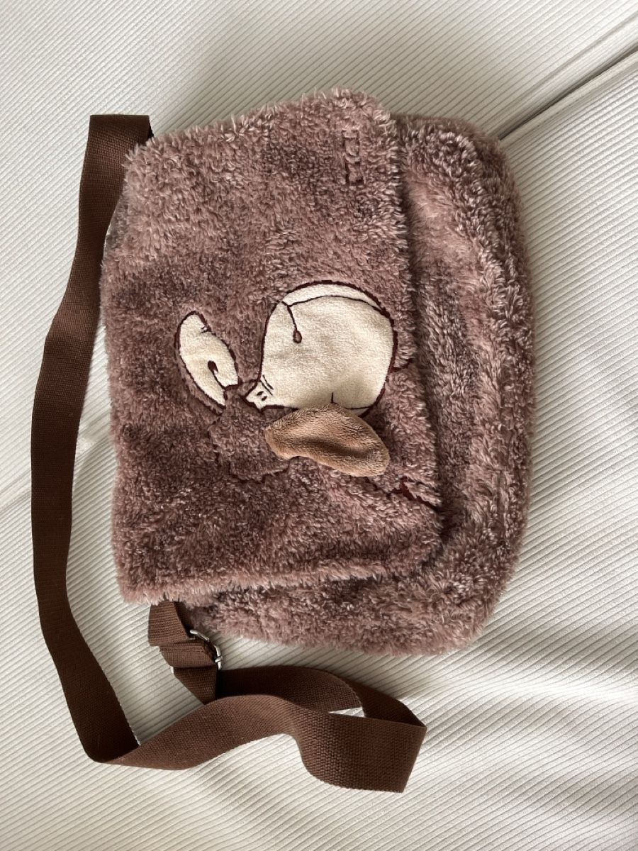 Kindertaschen: Plüschtasche Kinder zu verschenken – Gebraucht aus St. Gallen von ste_k7tp