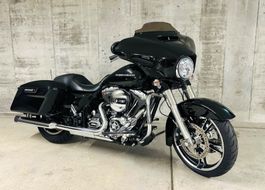 Harley Davidson Street Glide FLHX