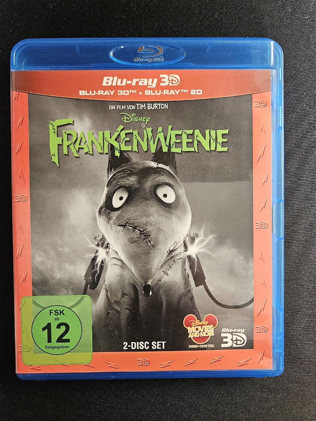 Tutti i DVDs: Frankenweenie - Blu-Ray 3D+2D - Tim Burton – Usato da Lenzburg venduto da fischerus
