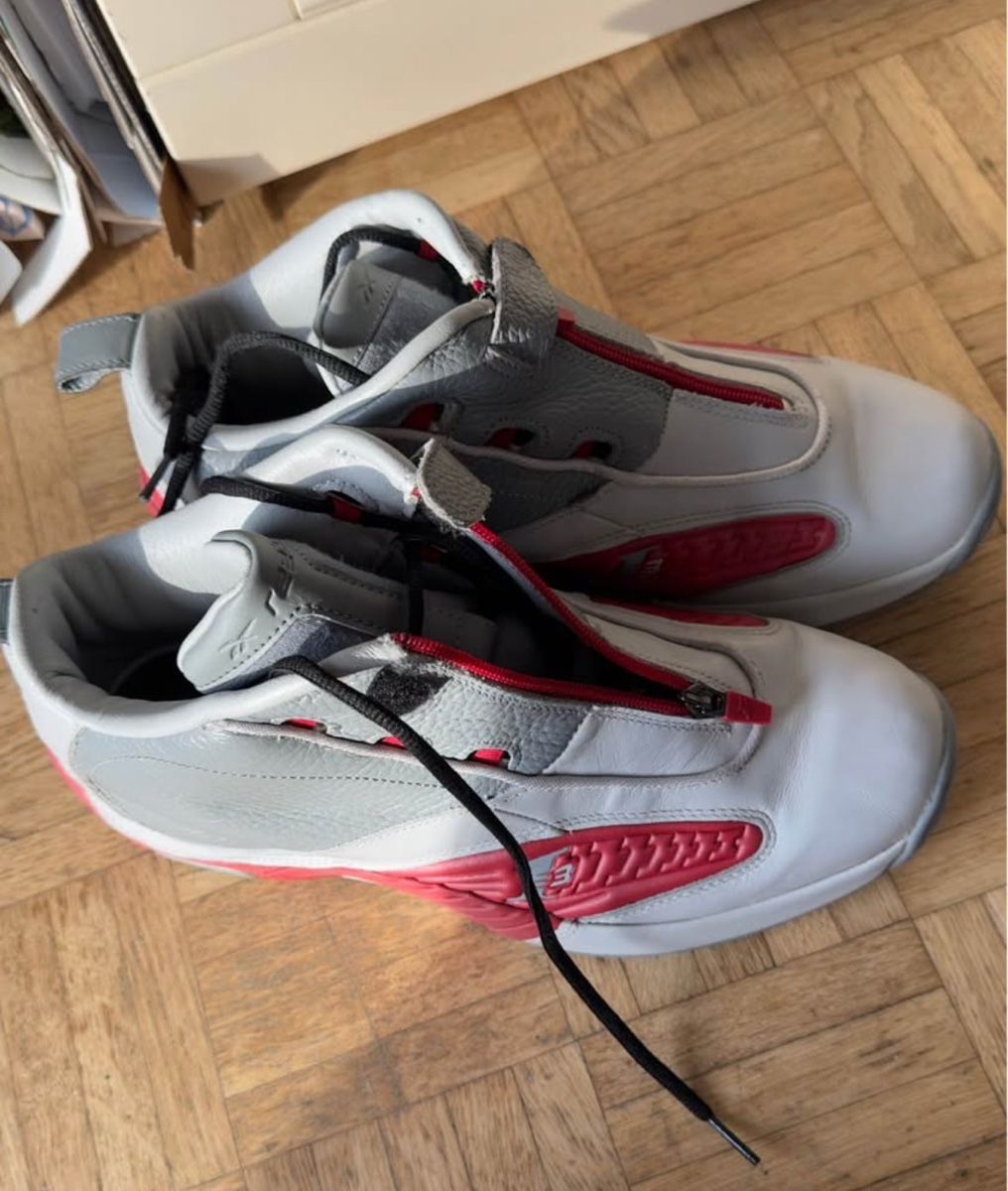 Reebok Scarpe da uomo: Reebok Answer IV Sneaker, Grösse 44 – Usato da Heerbrugg venduto da D.O.B. 7