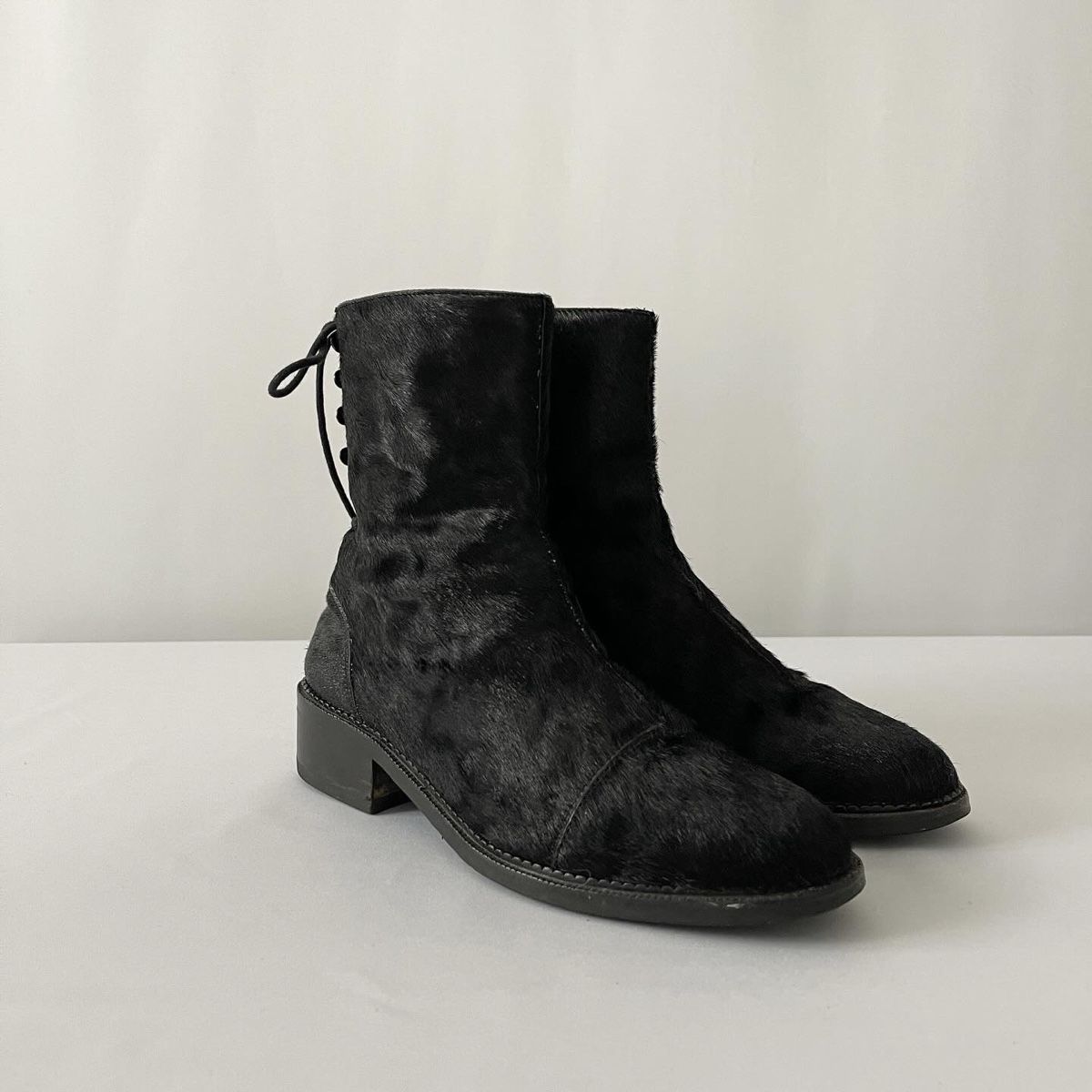 Scarpe da donna: YANG LI Boots – Usato da Emmen venduto da Avviivva_Com2023 2