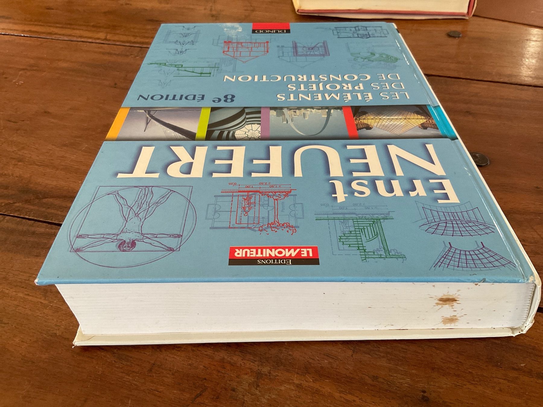 Bücher: Ernst Neufert - Eléments des projets de construction – Gebraucht aus Avenches von Tinkey 2