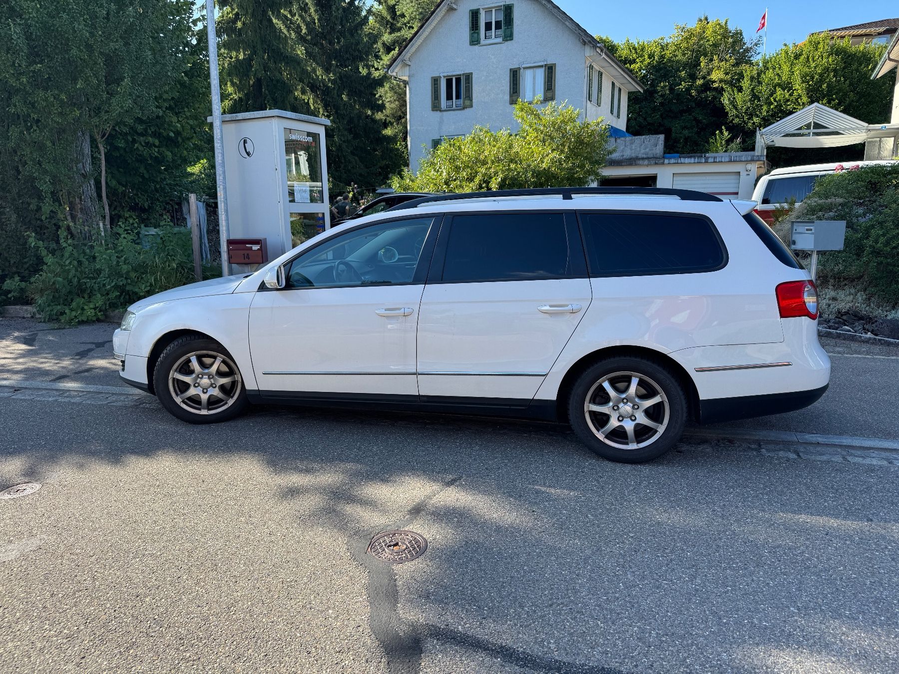 VW Autos: VW Passat 1.9 TDI BlueMotion Trendline – D'occasion à Rüti ZH par Eraymueller 2