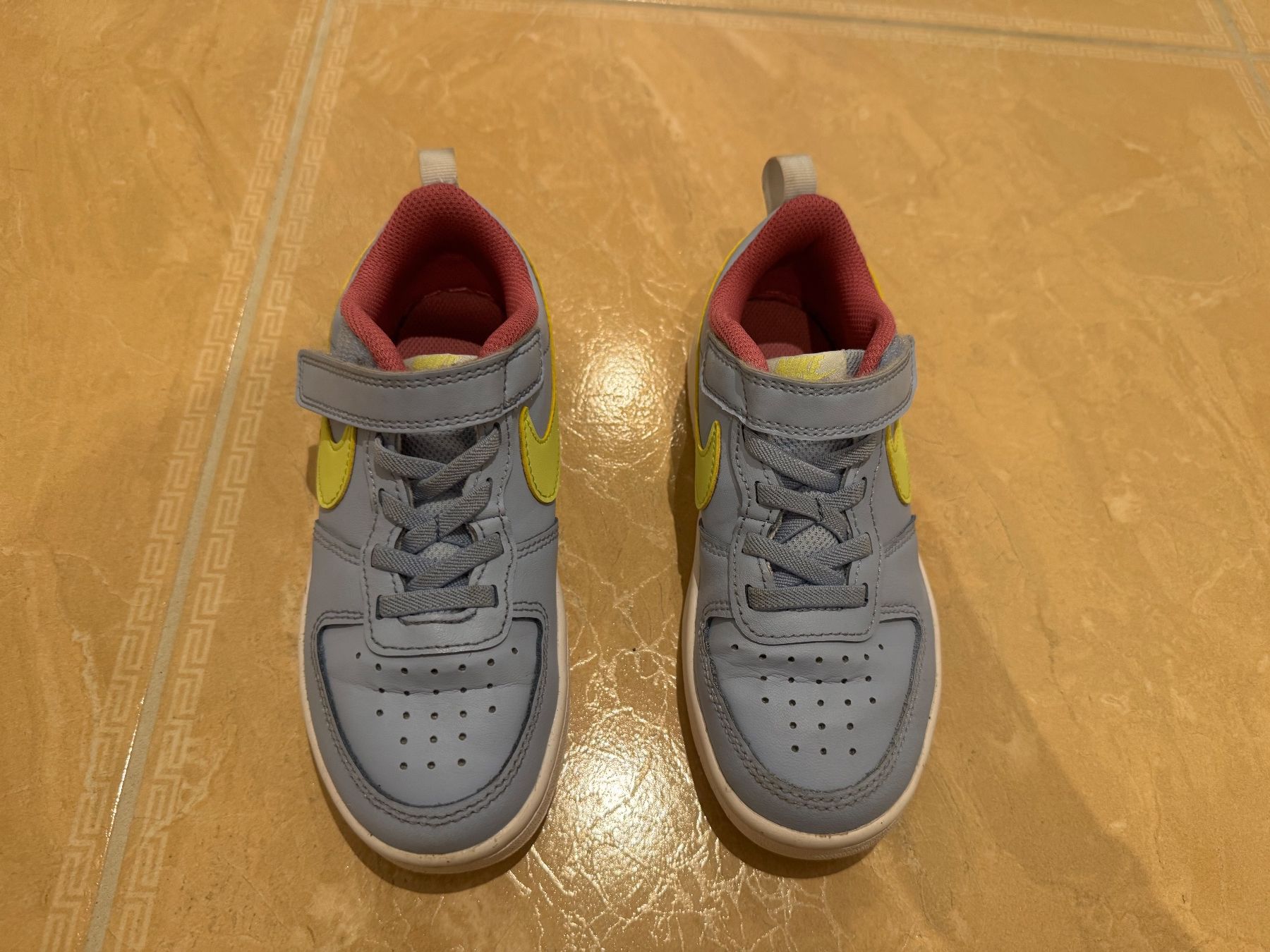 Nike Schuhe für Jungen: Nike coole Sneakers, 30 – Gebraucht aus Klingnau von Markus14 2