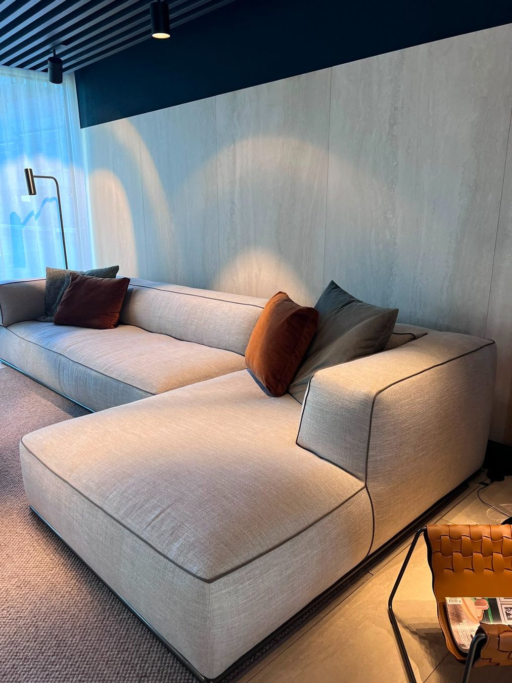 Flexform Sofas: Flexform Sofa Perry – D'occasion à Emmen par Davinci_Design 1