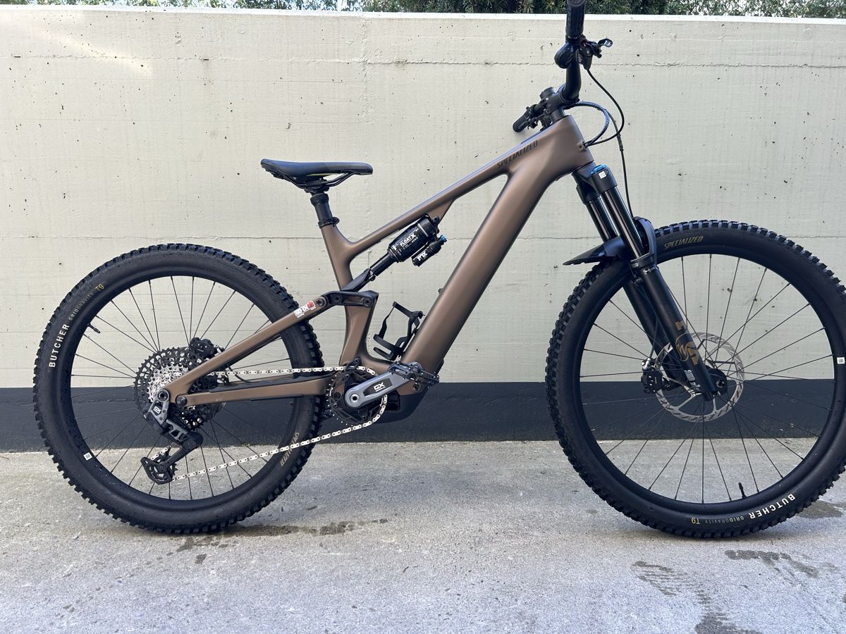 Specialized Vélos: Specialized Turbo Levo Gen4 Expert neuwertig – D'occasion à Stansstad par Clude9