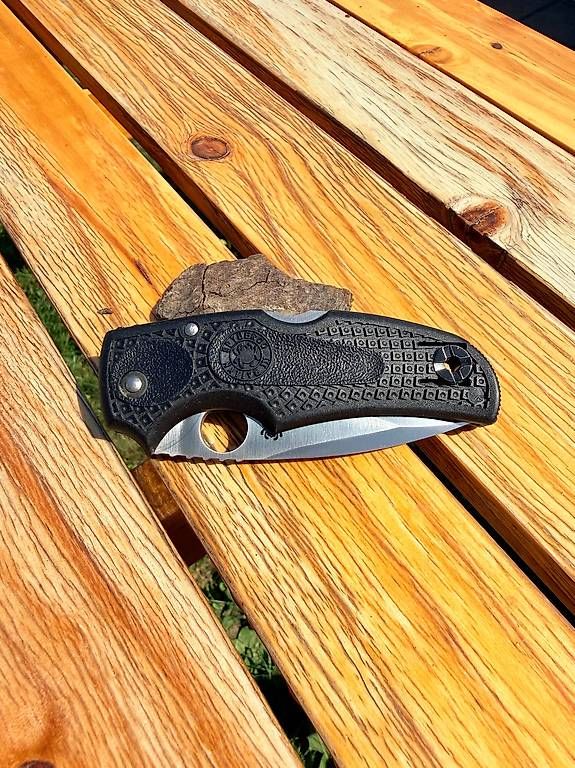 Accessoires: Spyderco Native 3 – D'occasion à Uttigen par Epesse 1