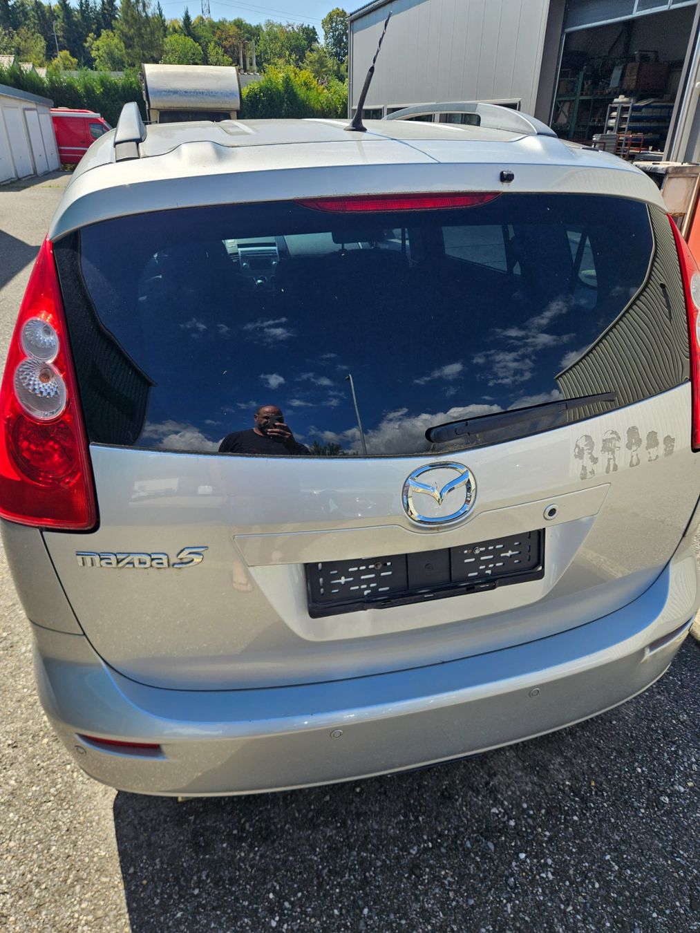 Mazda Automobili: Mazda 5 Break gris argenté – Usato da Coinsins venduto da mat_kj89 1