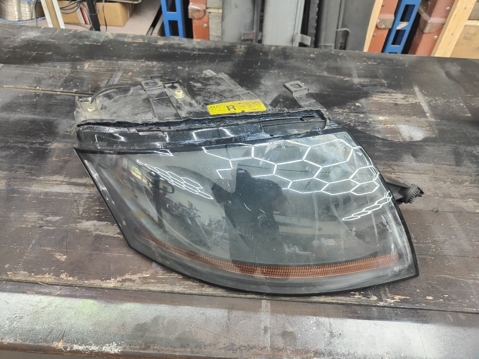 Audi Fari: Audi TT Scheinwerfer Original  – Usato da Egnach venduto da MAKIdesign 3