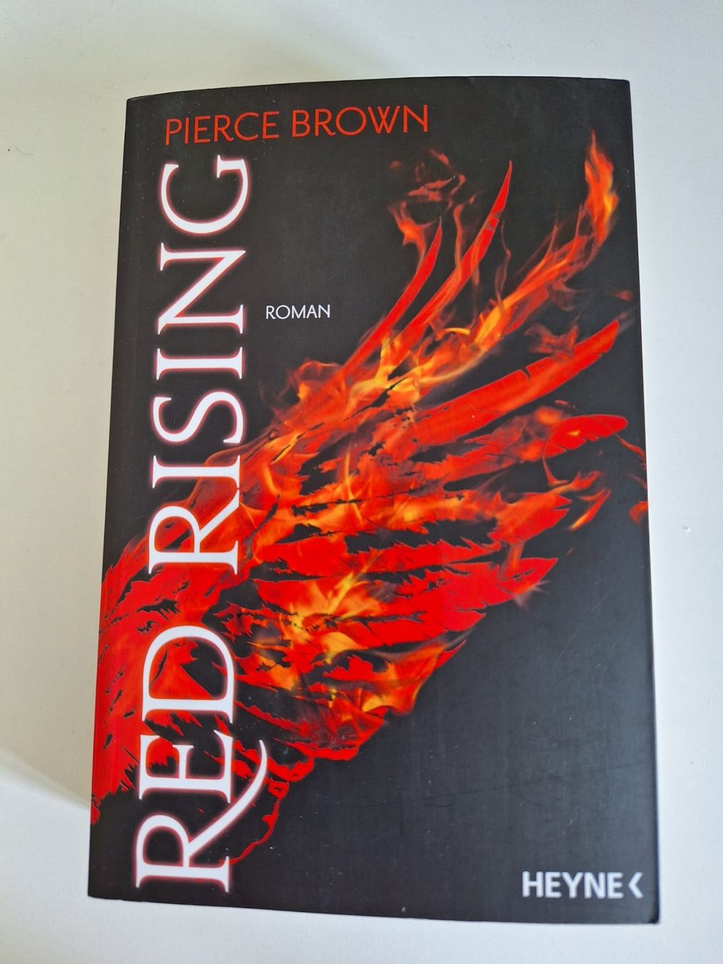 Bücher: Red Rising - Pierce Brown, Top Zustand – Gebraucht aus Aarau von bag_t65l