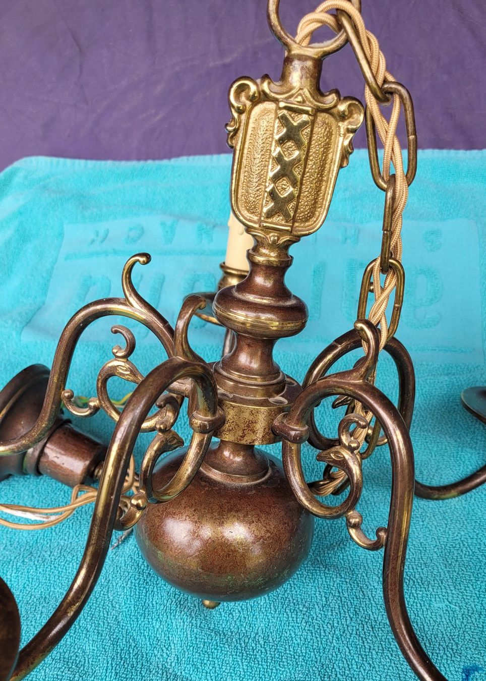Lustres & lampes de plafonds: Antike Deckenlampe Messing – D'occasion à Thun par Engel114 1