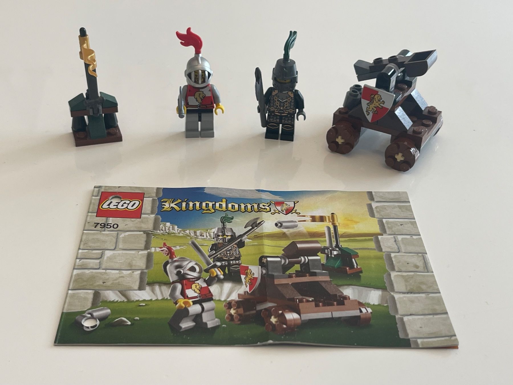 Lego Kit di costruzioni: Lego Castle 7950 Knights Showdown / Ritterduell - KINGDOMS – Usato da Burgdorf venduto da Pistar 1