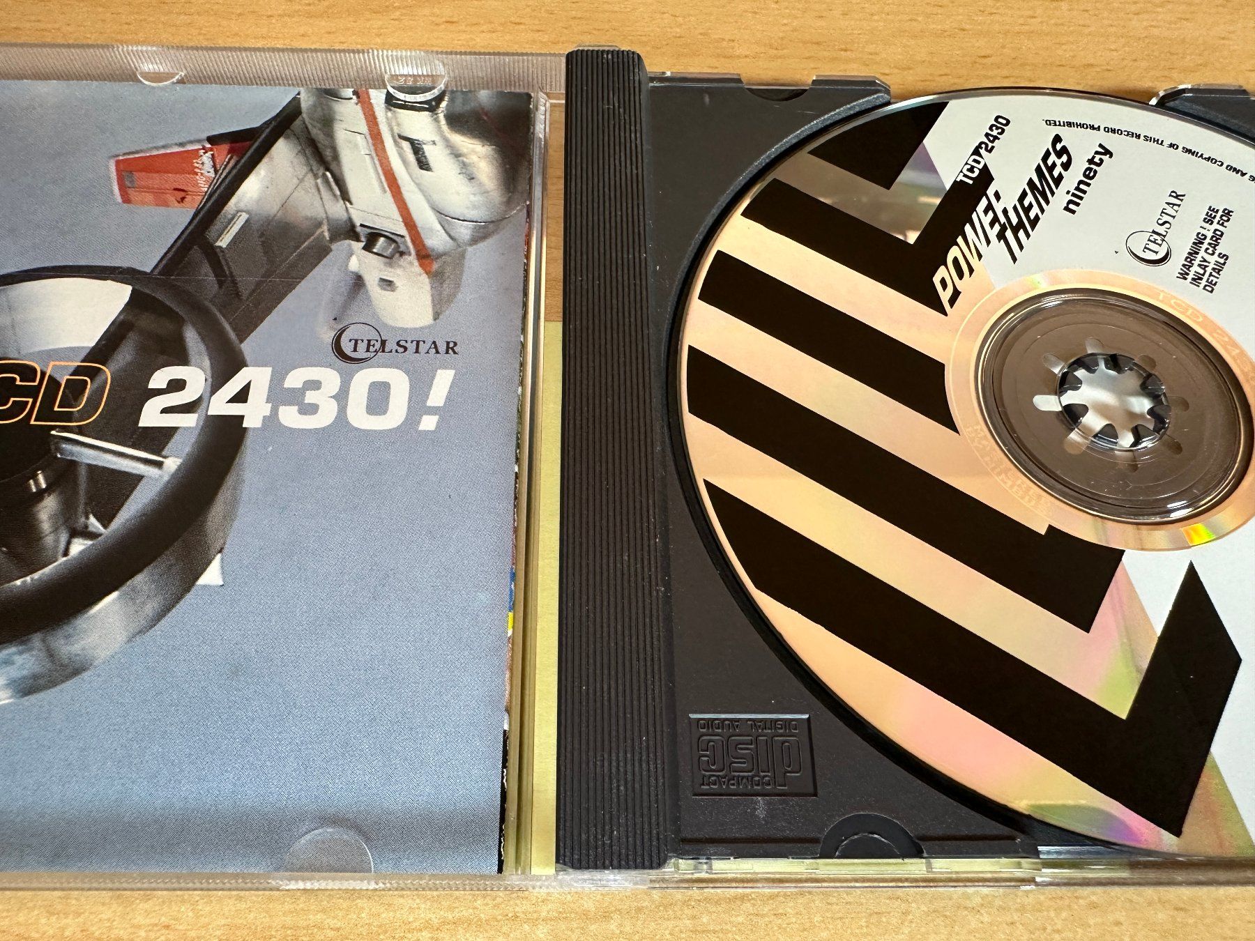 CD: F.A.B. – Power Themes '90 – Usato da Rikon im Tösstal venduto da Alpenmutz 2