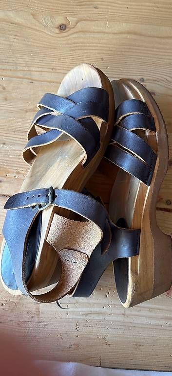 Scarpe da donna: Bosabo Leder Clogs – Usato da Bern venduto da geronimo028