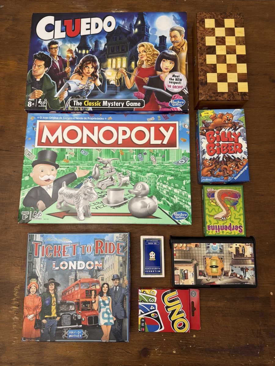 Giochi: Giochi di società / Table games set – Usato da Riazzino venduto da fasterrrpilot