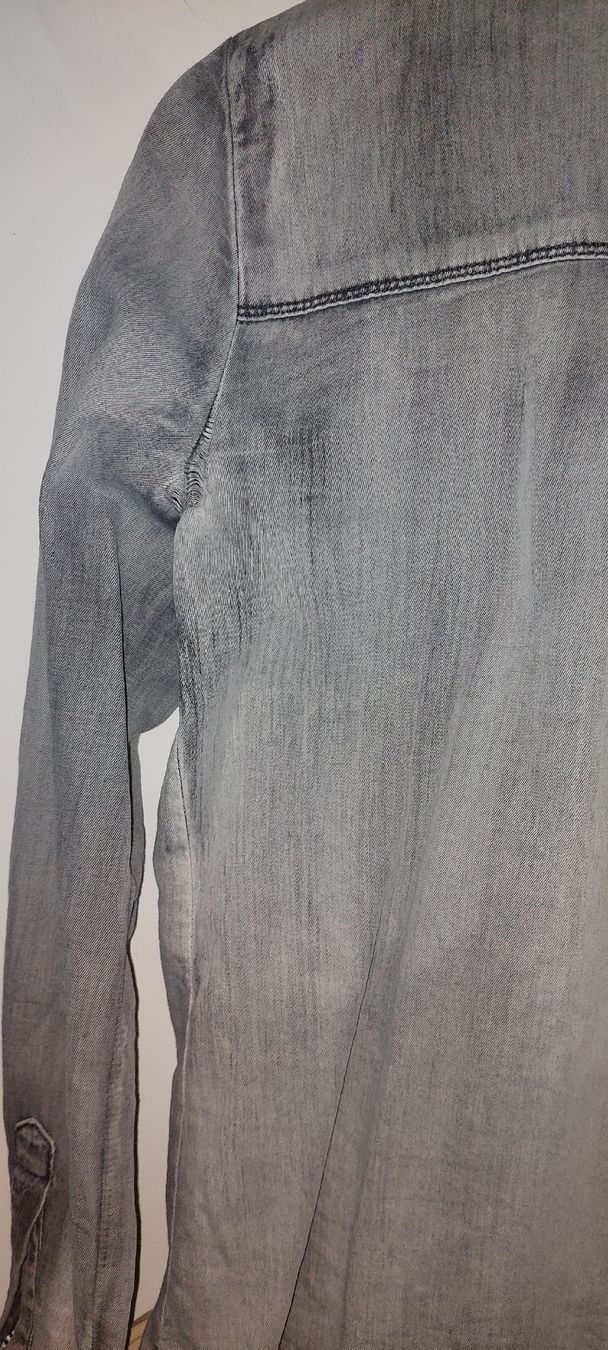 Only Lotti di vestiti: set M chemise ONLY plus pantalon offert PULL AND BEAR 38 – Usato da Orpund venduto da Biennerome 5