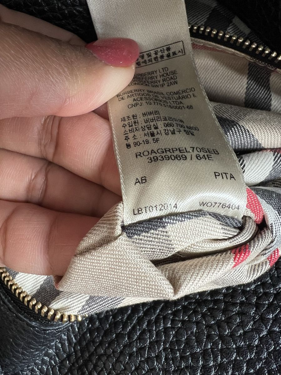 Burberry Taschen für Damen: Burberry Hobo Umhängetasche – Gebraucht aus Zürich von ClosetKTT 6