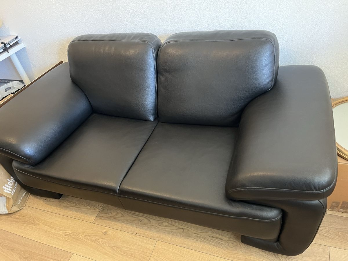 Divani: Sofa aus Kunstleder schwarz – Nuovo (secondo la descrizione) da Volketswil venduto da asc_yp5h 1
