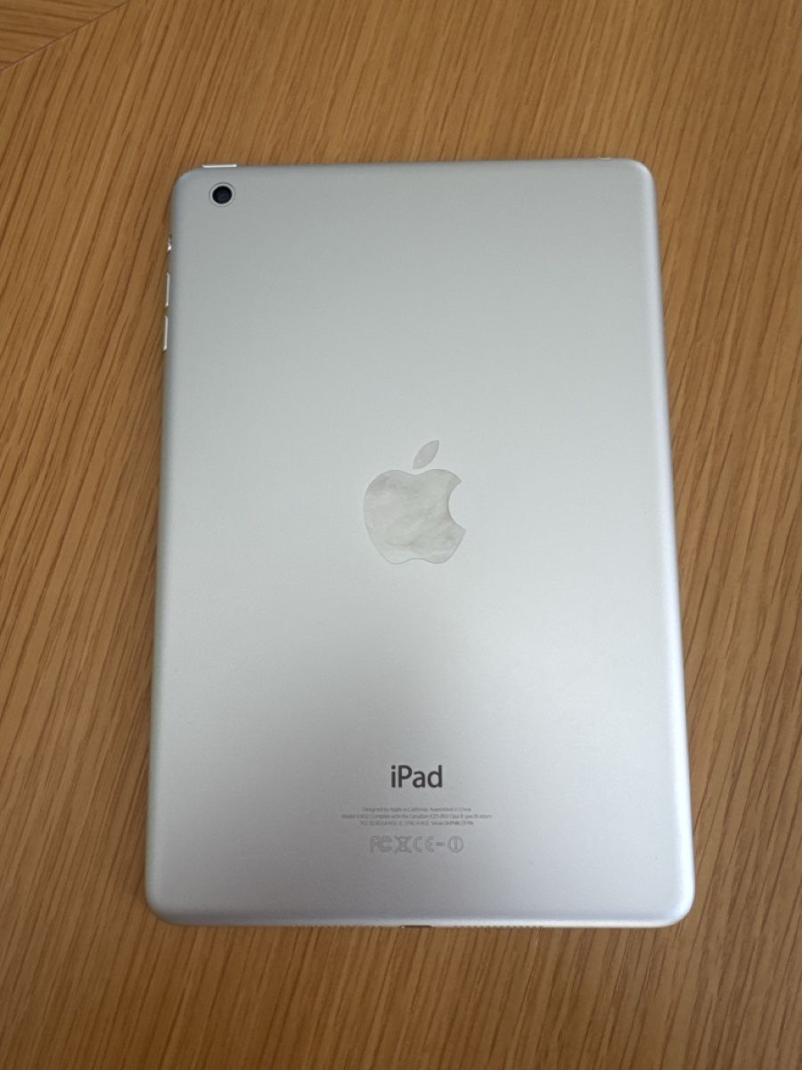 Apple Tablet PC: iPad mini Wi-Fi 16GB Silver A1432 – Usato da Rütihof venduto da ine_6zy5 1