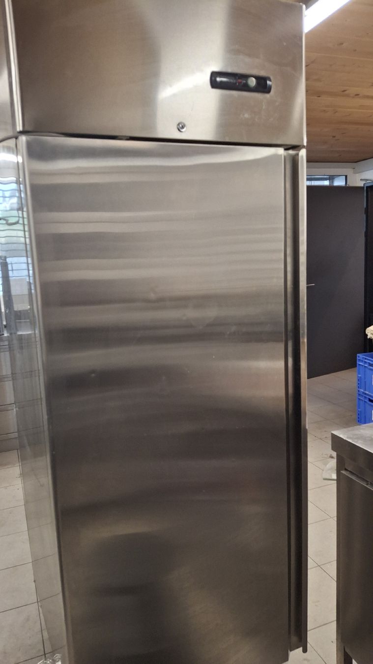 Réfrigérateurs: Gastro - Kühlschrank – D'occasion à Wallenwil par Sprenger2