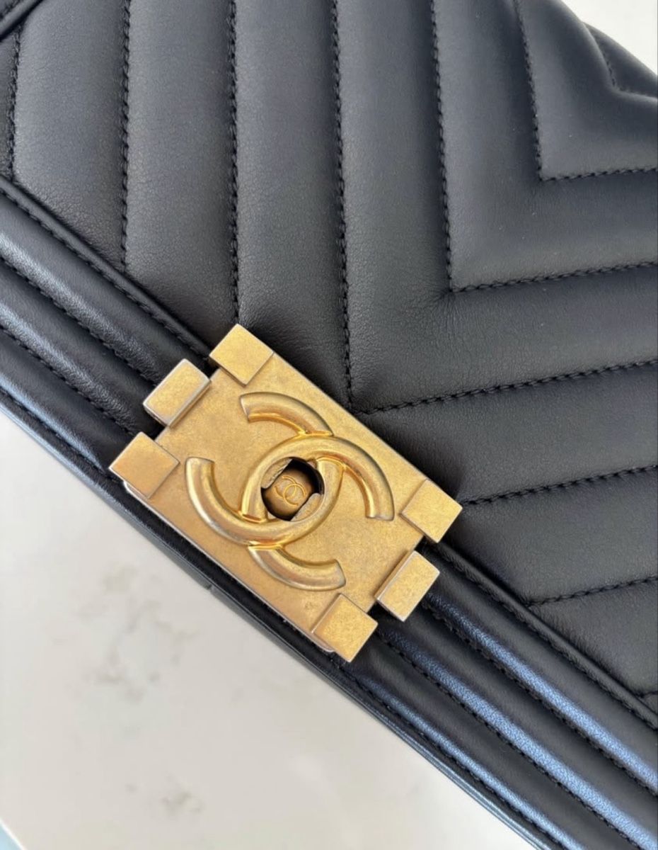 Taschen für Damen: Chanel Boy Flap Medium Chevron – Neu (gemäss Beschreibung) aus Chavannes-Renens von Meilina.R17 5