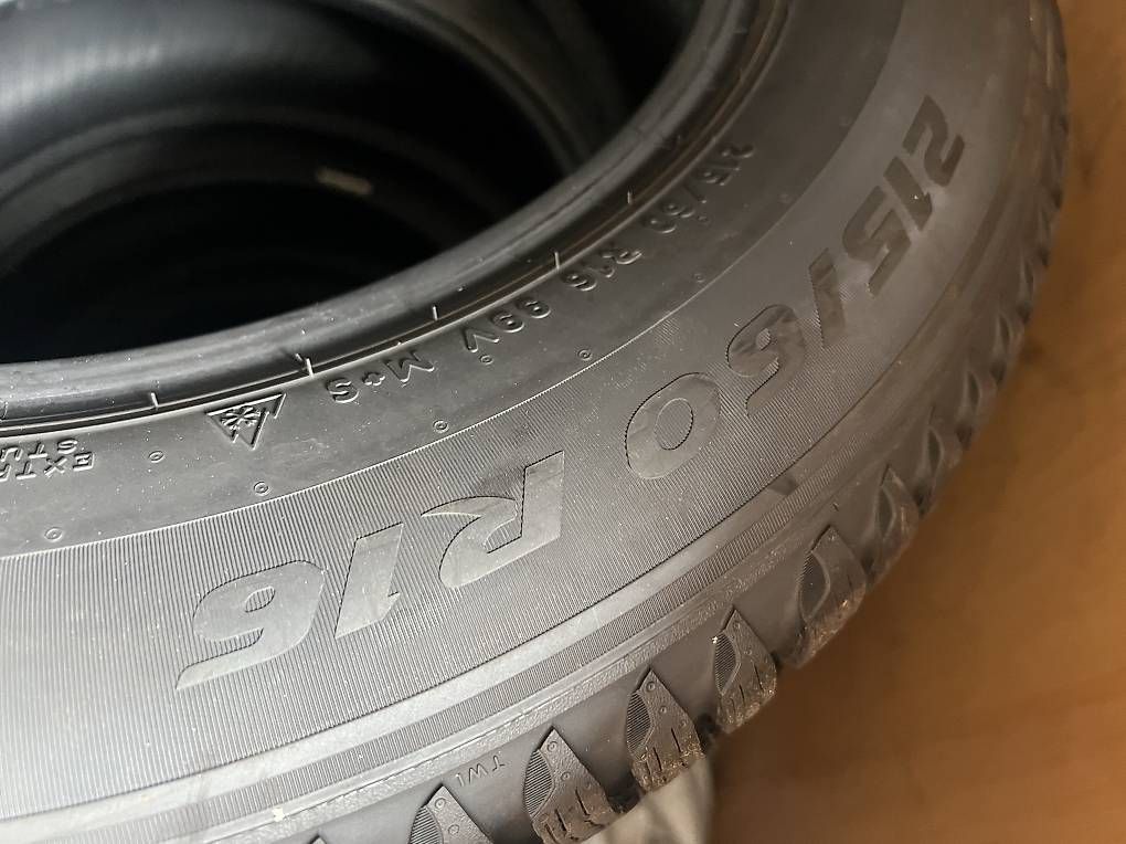 Pneus & Roues: 215/60/16 Winterreifen – D'occasion à Frasnacht par nobloff 2