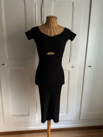 BERSHKA - Schlauchkleid schwarz elegant XS