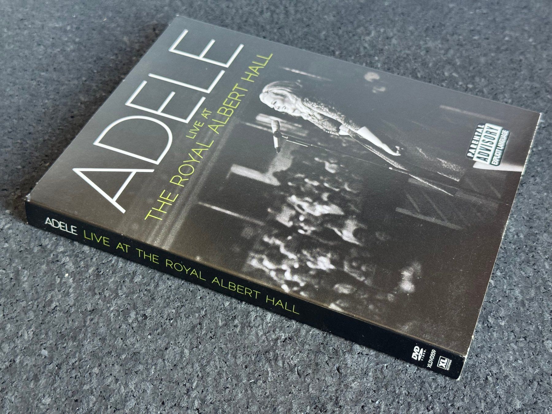 Tutti i DVDs: ADELE Live at The Royal Albert Hall 22. Sept. 2011 DVD&CD – Usato da Fribourg venduto da tschjoly 5