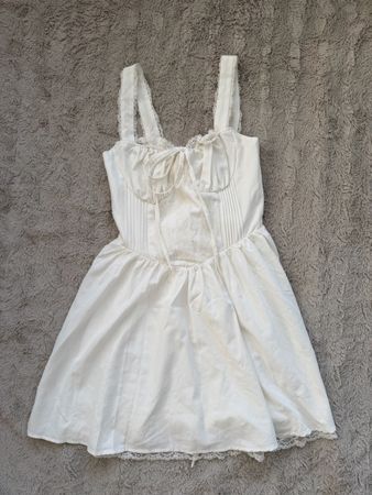 SHEIN White mini dress lace details size M used