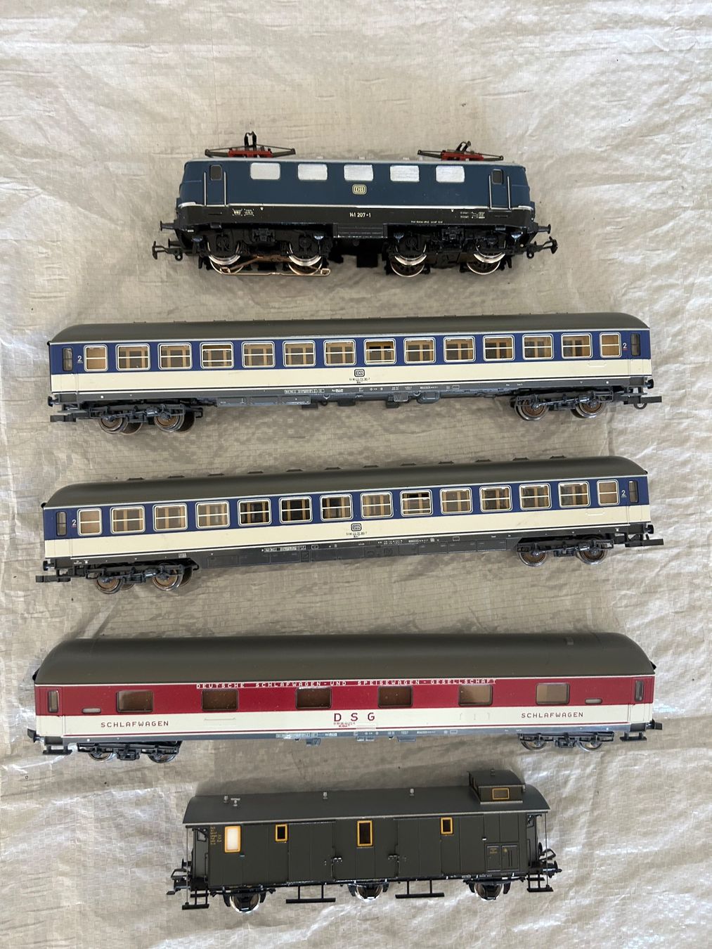 Märklin Trains électriques: Märklin Deutsche Bundesbahn – D'occasion à Reiden par gvapo