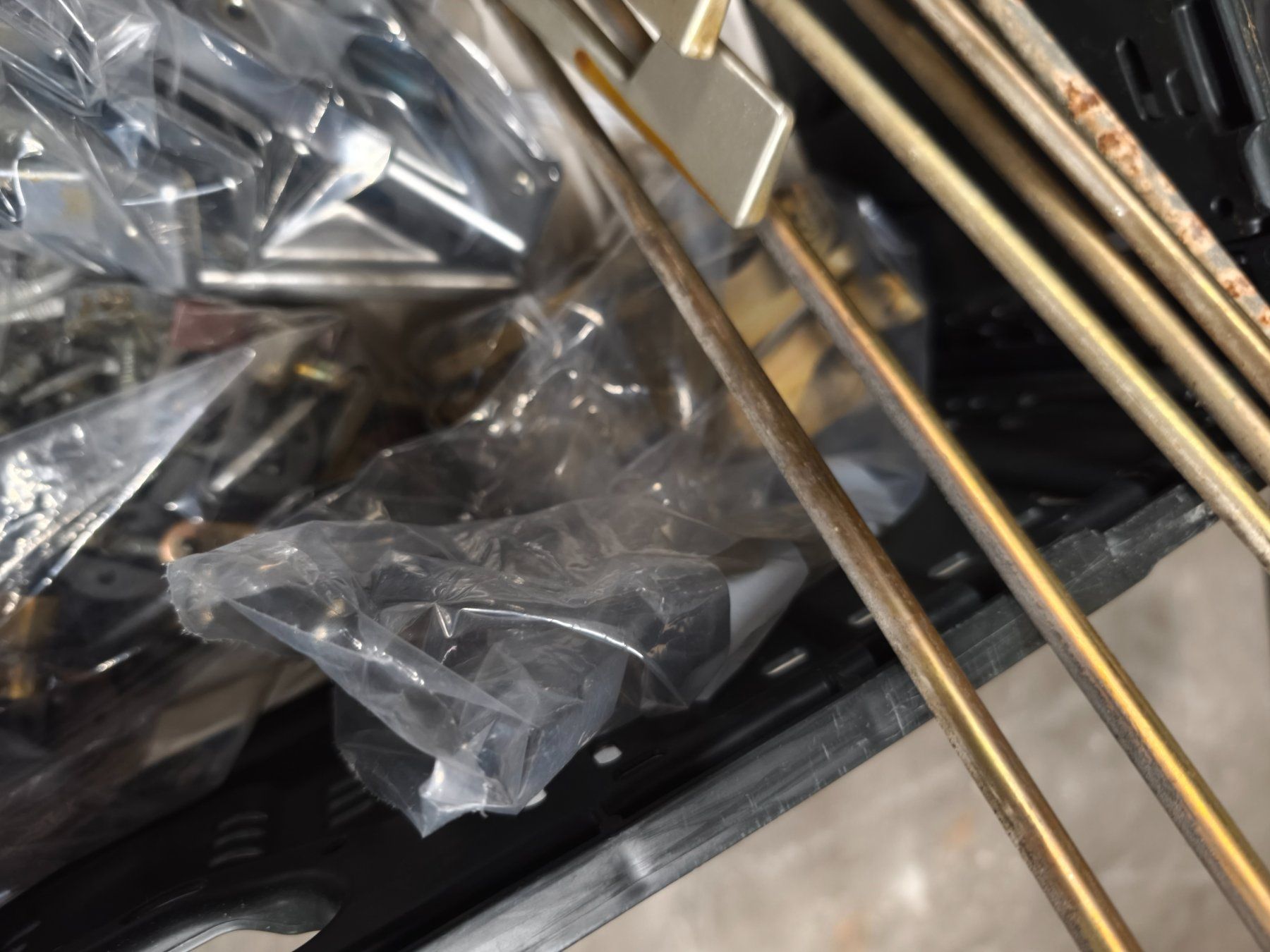Ferramenta: Roto Fenster Beschläge - diverses Material – Usato da Mels venduto da Kollershop 4