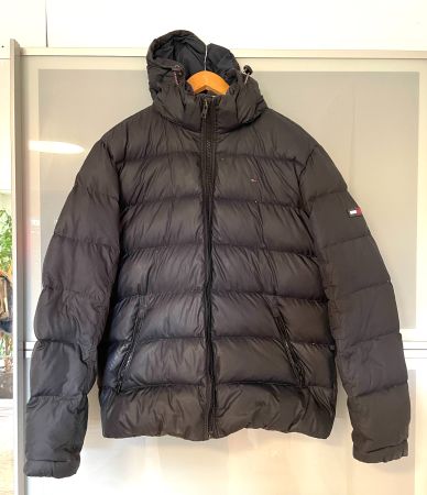 Daunenjacke Tommy Hilfiger XXL - mit abnehmbarer Kapuze