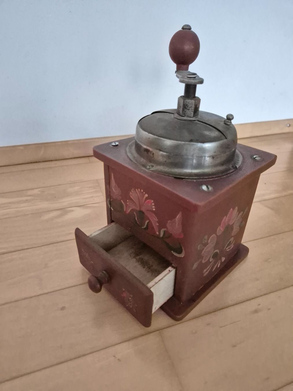 Tutte le decorazioni: Vintage Kaffeemühle, Deko – Usato da Speicher venduto da joreim 2