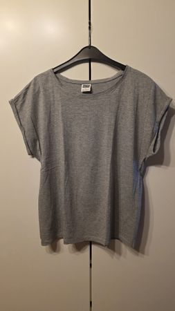 3x Urban Classics T-Shirts Grösse L in gutem Zustand