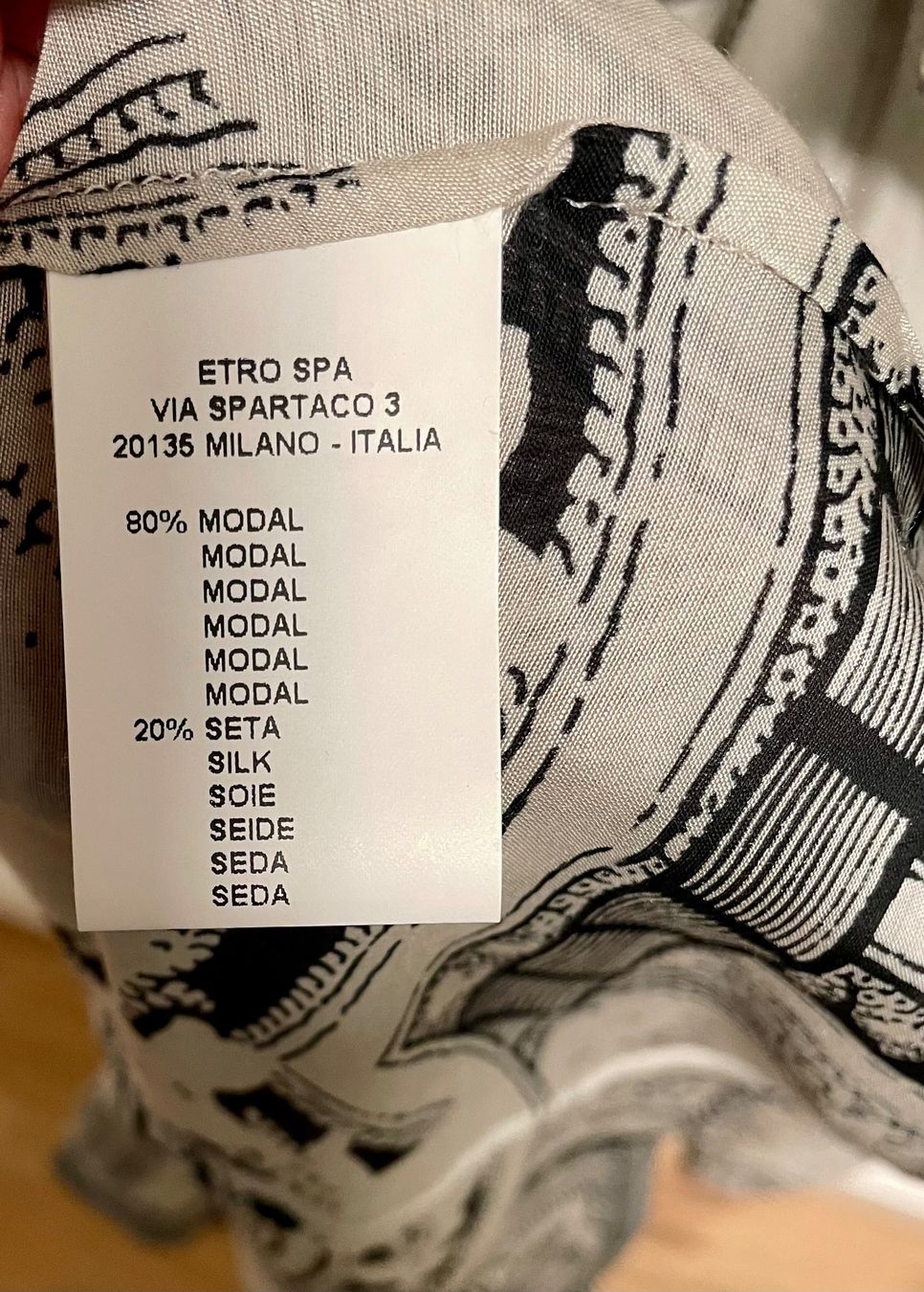 Etro Camicette: Etro Bluse Grösse 40/42 Damen – Usato da Kriens venduto da Mayang 4