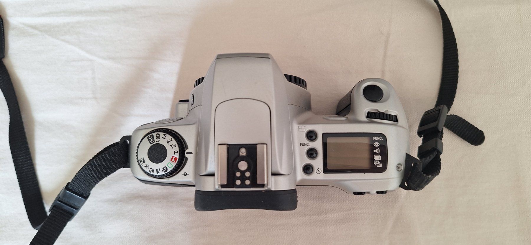 Canon Kamera: CANON EOS 300 analogique – Gebraucht aus Travers von pelayoo77 2