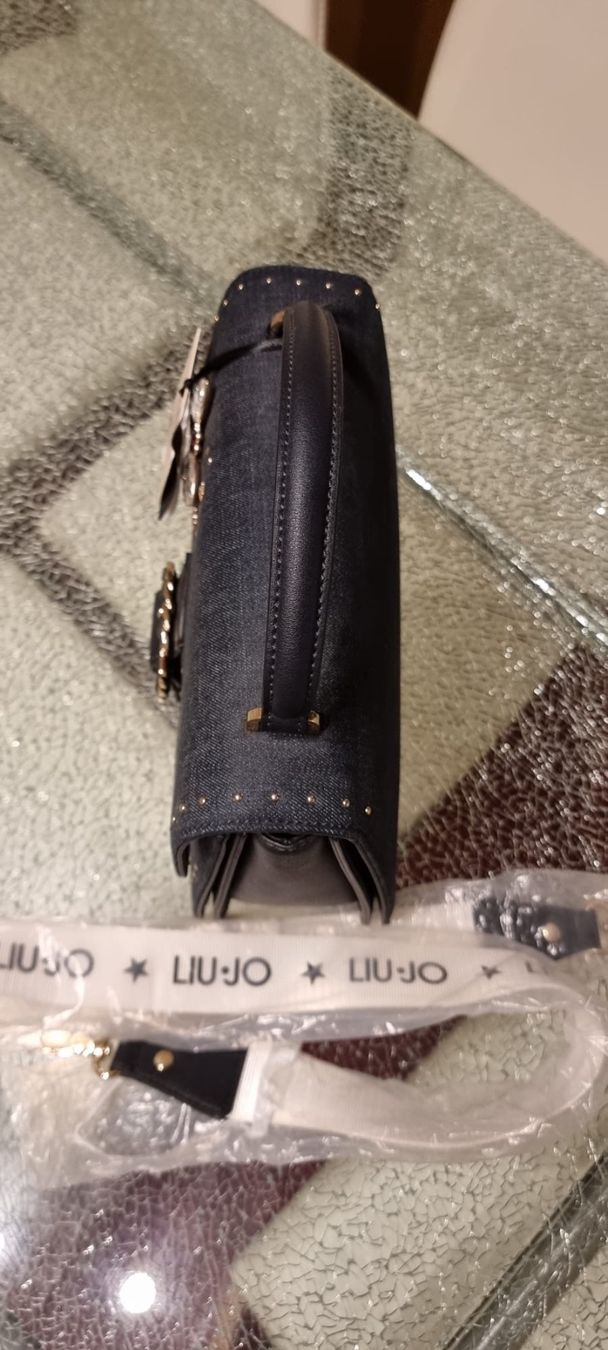 Liu Jo Sacs femmes: Liu Jo Handtasche – Neuf avec emballage d'origine à Luzern par Reni025 7
