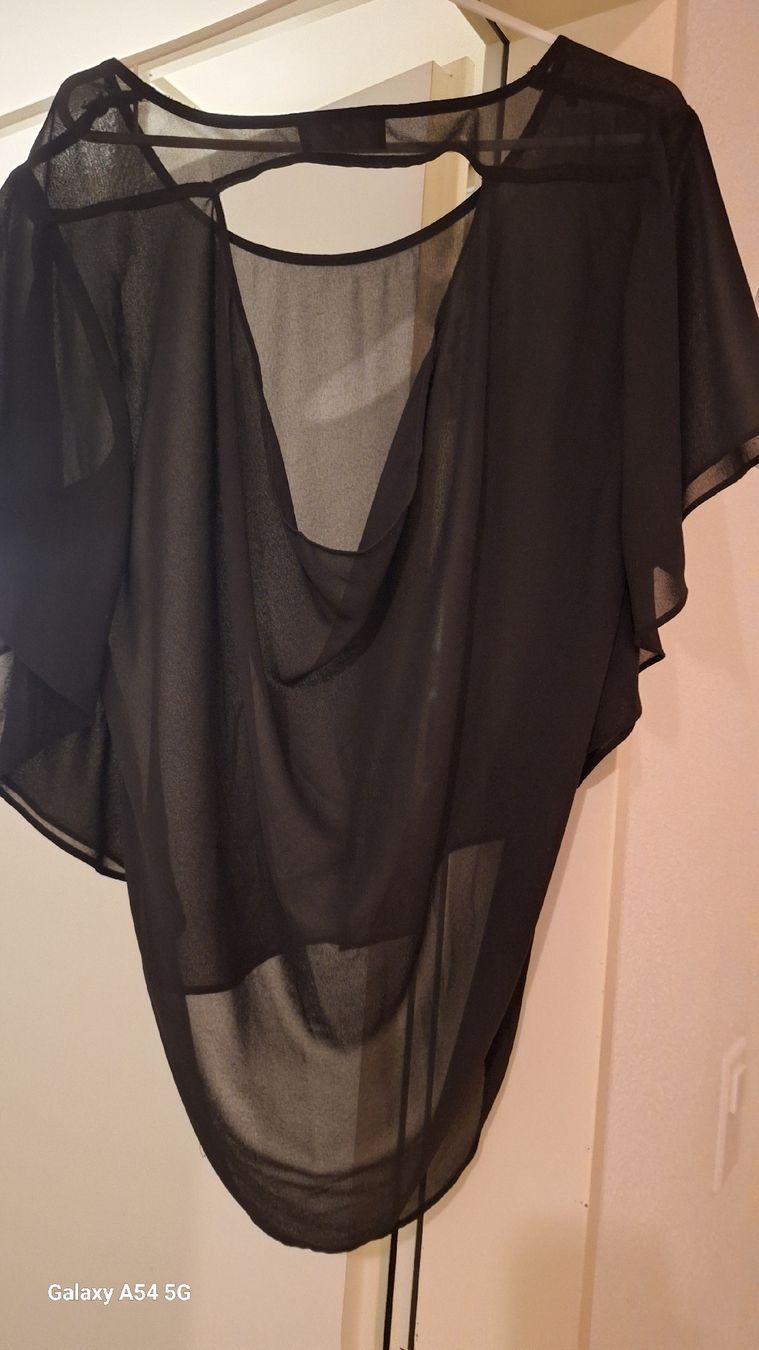 Camicette: Bluse – Usato da Oberglatt ZH venduto da nat_c6k7 1